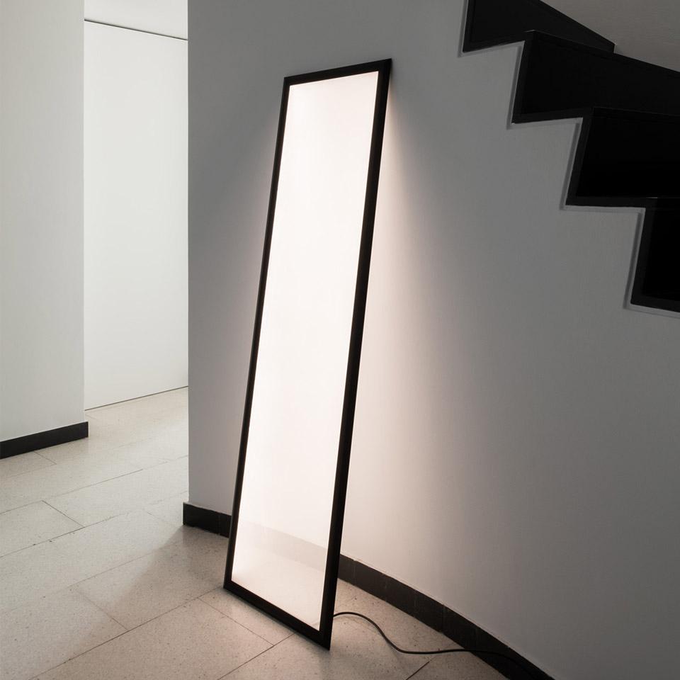 DISCOVERY FLOOR Stehleuchte